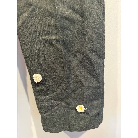 Vintage Shefford by Anderson~Little Gray Pants – Daisy Floral Embroidery - Picture 2 of 4